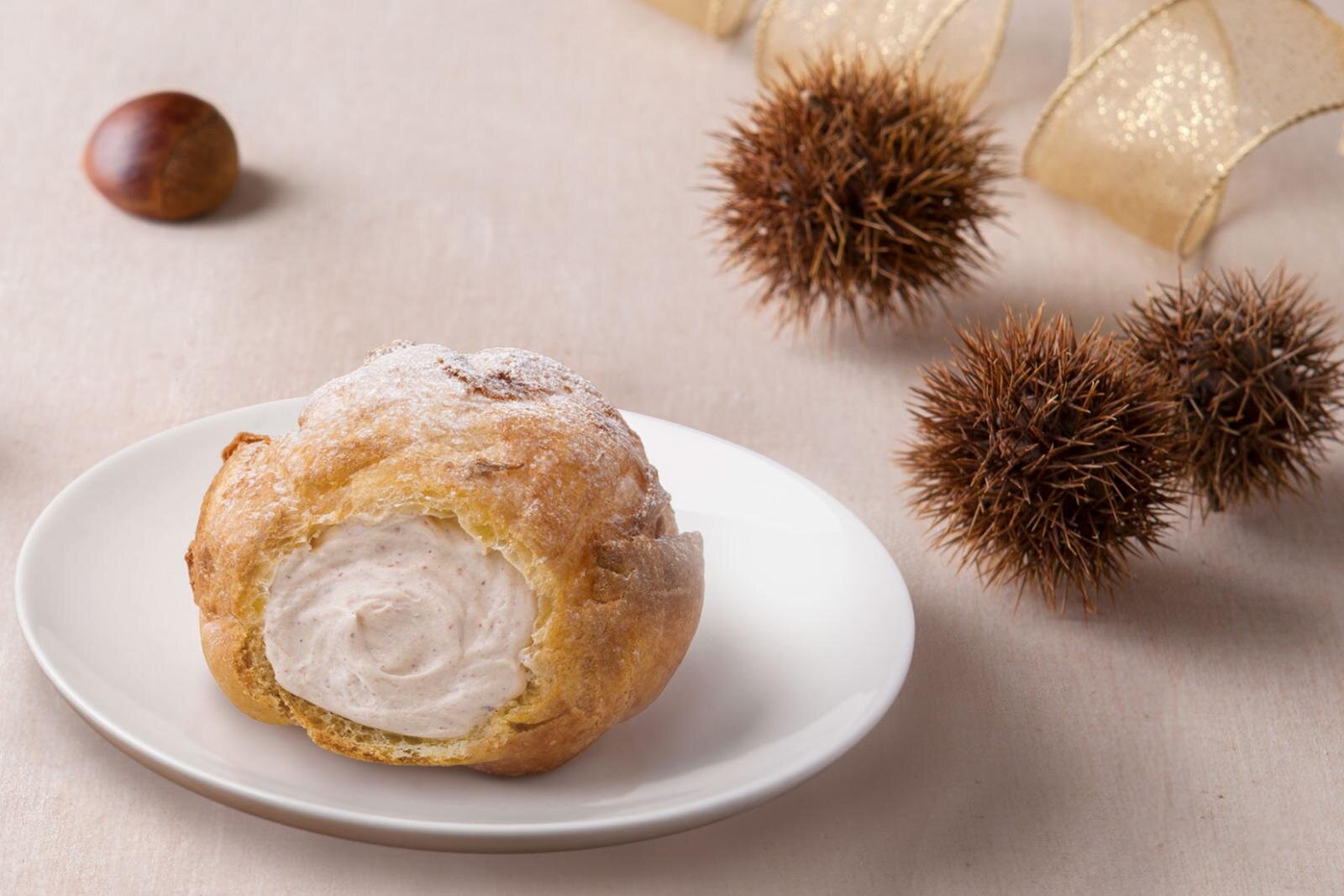 ビアードパパの秋限定「渋皮栗のモンブランシュー」‟まるでモンブラン”濃厚リッチなマロンクリーム