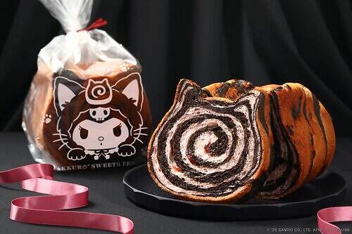ねこねこ食パン「クロミ」コラボ、‟苺×ココア”ぐるぐる模様の食パンや黒ねこ姿のぬいぐるみマスコット