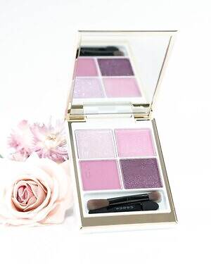 SUQQU2025年クリスマスコフレ、“光のユーフォリア”キラキラアイシャドウ＆多幸感ミニチーク｜写真11