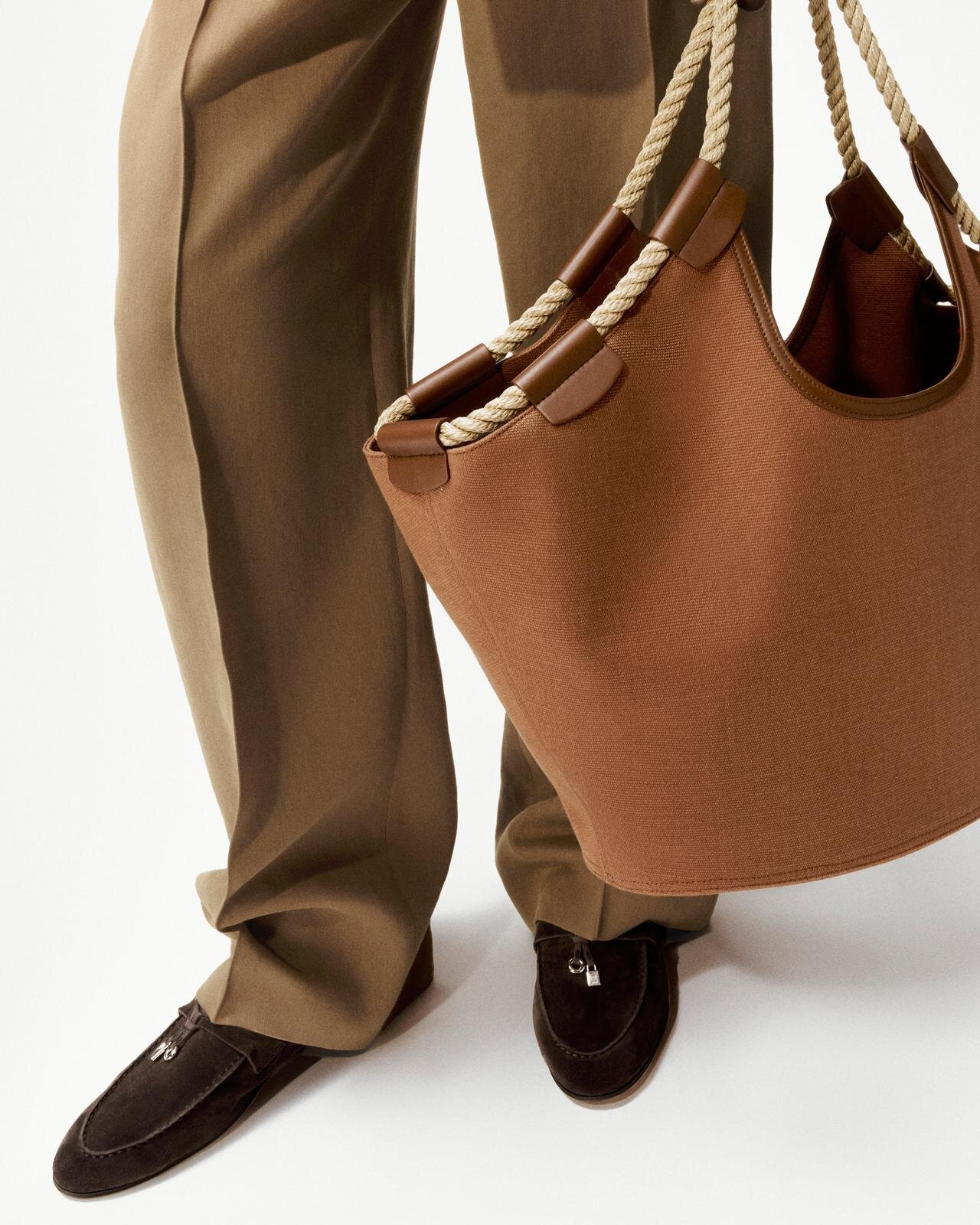 ロロ・ピアーナ(Loro Piana) 2025-26年秋冬ウィメンズコレクション  - 写真10