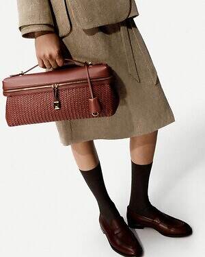 ロロ・ピアーナ(Loro Piana) 2025-26年秋冬ウィメンズコレクション  - 写真23