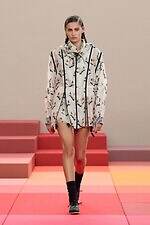 フェンディ 2026年春夏コレクション - ピクセルアートの世界へ｜写真63