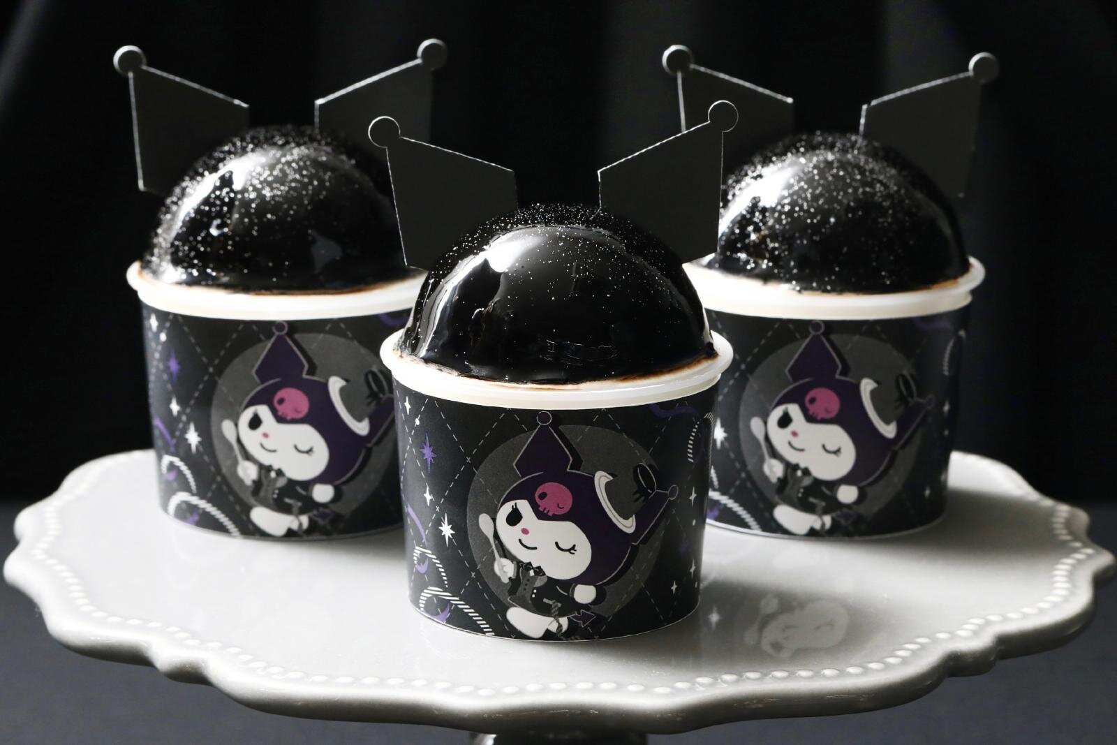 クロミ×パステル、まっくろずきんプリンやクロミの"黒ねこ姿"チョコプリンも