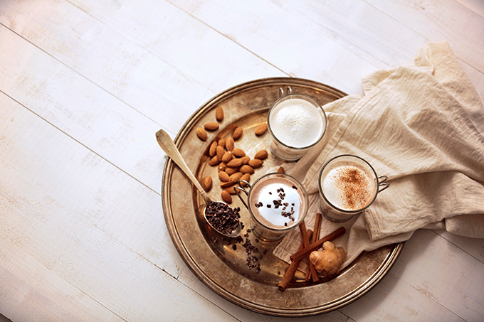 エル カフェの冬季限定「アーモンドミルク」美しさをサポートする健康ホットドリンク | 写真