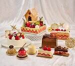 帝国ホテル 大阪、“お菓子の家＆ツリー”で彩る苺のクリスマスケーキ「古都華＆あまおう」たっぷり使用｜写真1