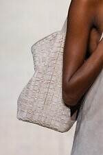 エンポリオ アルマーニ 26年春夏コレクション - 旅の煌めき、夢心地な余韻｜写真4