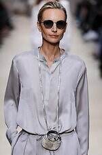 エンポリオ アルマーニ 26年春夏コレクション - 旅の煌めき、夢心地な余韻｜写真20