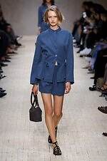 エンポリオ アルマーニ 26年春夏コレクション - 旅の煌めき、夢心地な余韻｜写真39