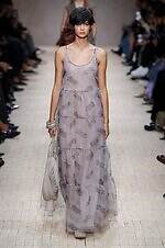 エンポリオ アルマーニ 26年春夏コレクション - 旅の煌めき、夢心地な余韻｜写真43