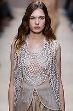 エンポリオ アルマーニ 26年春夏コレクション - 旅の煌めき、夢心地な余韻｜写真54