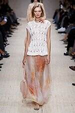 エンポリオ アルマーニ 26年春夏コレクション - 旅の煌めき、夢心地な余韻｜写真62