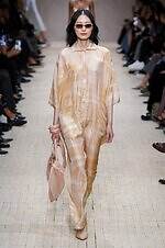 エンポリオ アルマーニ 26年春夏コレクション - 旅の煌めき、夢心地な余韻｜写真63