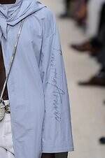 エンポリオ アルマーニ 26年春夏コレクション - 旅の煌めき、夢心地な余韻｜写真68