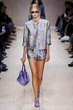 エンポリオ アルマーニ 26年春夏コレクション - 旅の煌めき、夢心地な余韻｜写真83