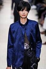 エンポリオ アルマーニ 26年春夏コレクション - 旅の煌めき、夢心地な余韻｜写真99