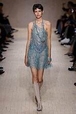 エンポリオ アルマーニ 26年春夏コレクション - 旅の煌めき、夢心地な余韻｜写真127