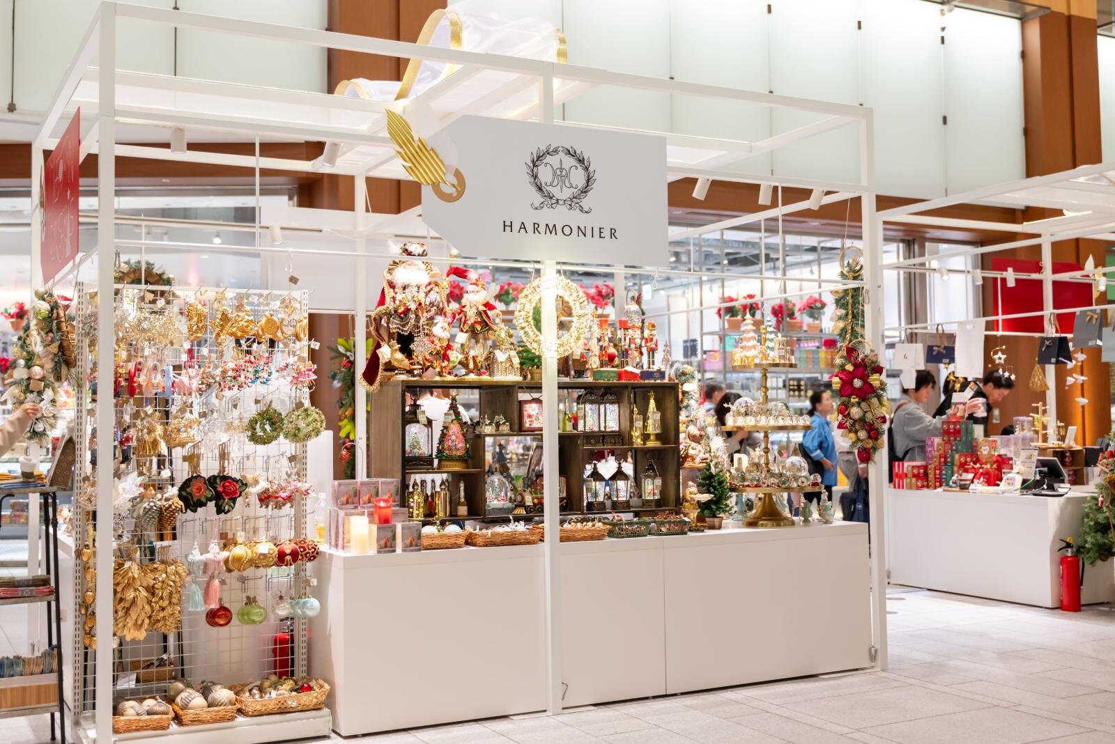 東京ミッドタウン“しゃぼん玉＆雪が舞う”クリスマスイルミネーション、マルシェ＆屋外スケートリンクも｜写真13