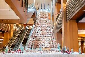 東京ミッドタウン“しゃぼん玉＆雪”が舞う25年クリスマスイルミネーション、屋外スケートリンクも｜写真20