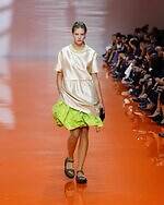 プラダ 2026年春夏 ウィメンズコレクション - 思いのままに装うこと｜写真31