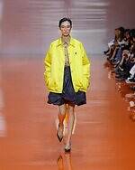 プラダ 2026年春夏 ウィメンズコレクション - 思いのままに装うこと｜写真32