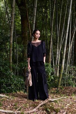 ヘオース(HEōS) 2026年春夏ウィメンズ&メンズコレクション  - 写真13