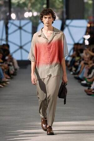 アドルフォドミンゲス(ADOLFO DOMINGUEZ) 2026年春夏ウィメンズ&メンズコレクション  - 写真25