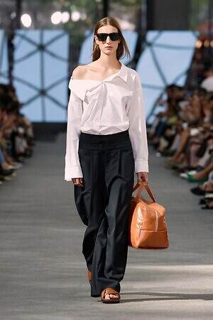 アドルフォドミンゲス(ADOLFO DOMINGUEZ) 2026年春夏ウィメンズ&メンズコレクション  - 写真34