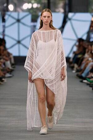 アドルフォドミンゲス(ADOLFO DOMINGUEZ) 2026年春夏ウィメンズ&メンズコレクション  - 写真55