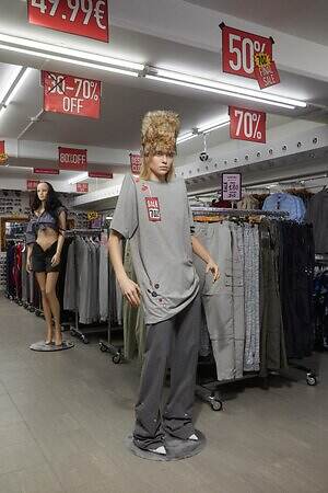 アヴァヴァヴ(AVAVAV) 2026年春夏ウィメンズ&メンズコレクション  - 写真12