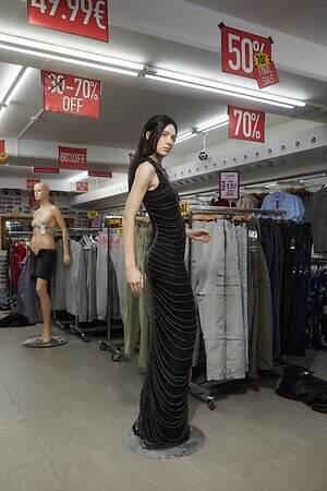 アヴァヴァヴ(AVAVAV) 2026年春夏ウィメンズ&メンズコレクション  - 写真21