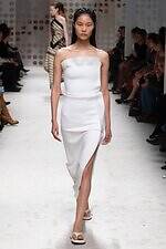 トッズ 2026年春夏ウィメンズコレクション - 開放的に、プレイフルに着こなすレザー｜写真36