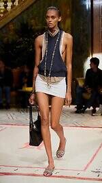 ヴェルサーチェ 26年春夏コレクション - 日常に根ざした官能性｜写真11