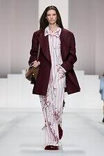 ドルチェ＆ガッバーナ 2026年春夏ウィメンズコレクション - ドレスのように着飾るパジャマルック｜写真5