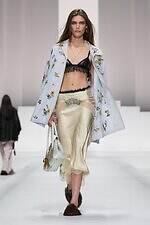 ドルチェ＆ガッバーナ 2026年春夏ウィメンズコレクション - ドレスのように着飾るパジャマルック｜写真10