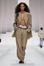 ドルチェ＆ガッバーナ 2026年春夏ウィメンズコレクション - ドレスのように着飾るパジャマルック｜写真15