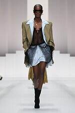 ドルチェ＆ガッバーナ 2026年春夏ウィメンズコレクション - ドレスのように着飾るパジャマルック｜写真16