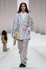 ドルチェ＆ガッバーナ 2026年春夏ウィメンズコレクション - ドレスのように着飾るパジャマルック｜写真18