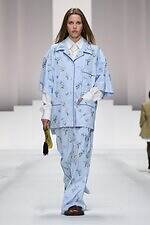 ドルチェ＆ガッバーナ 2026年春夏ウィメンズコレクション - ドレスのように着飾るパジャマルック｜写真19