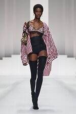 ドルチェ＆ガッバーナ 2026年春夏ウィメンズコレクション - ドレスのように着飾るパジャマルック｜写真28