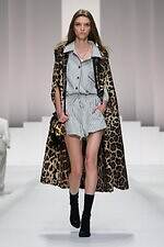 ドルチェ＆ガッバーナ 2026年春夏ウィメンズコレクション - ドレスのように着飾るパジャマルック｜写真43