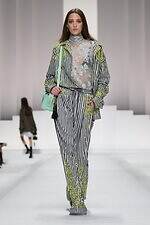 ドルチェ＆ガッバーナ 2026年春夏ウィメンズコレクション - ドレスのように着飾るパジャマルック｜写真52