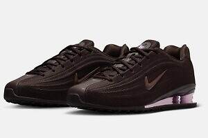 ナイキ「ショックス Z」ウィメンズニーカー、高さ控えめ“円柱状ソール”に細身シルエット