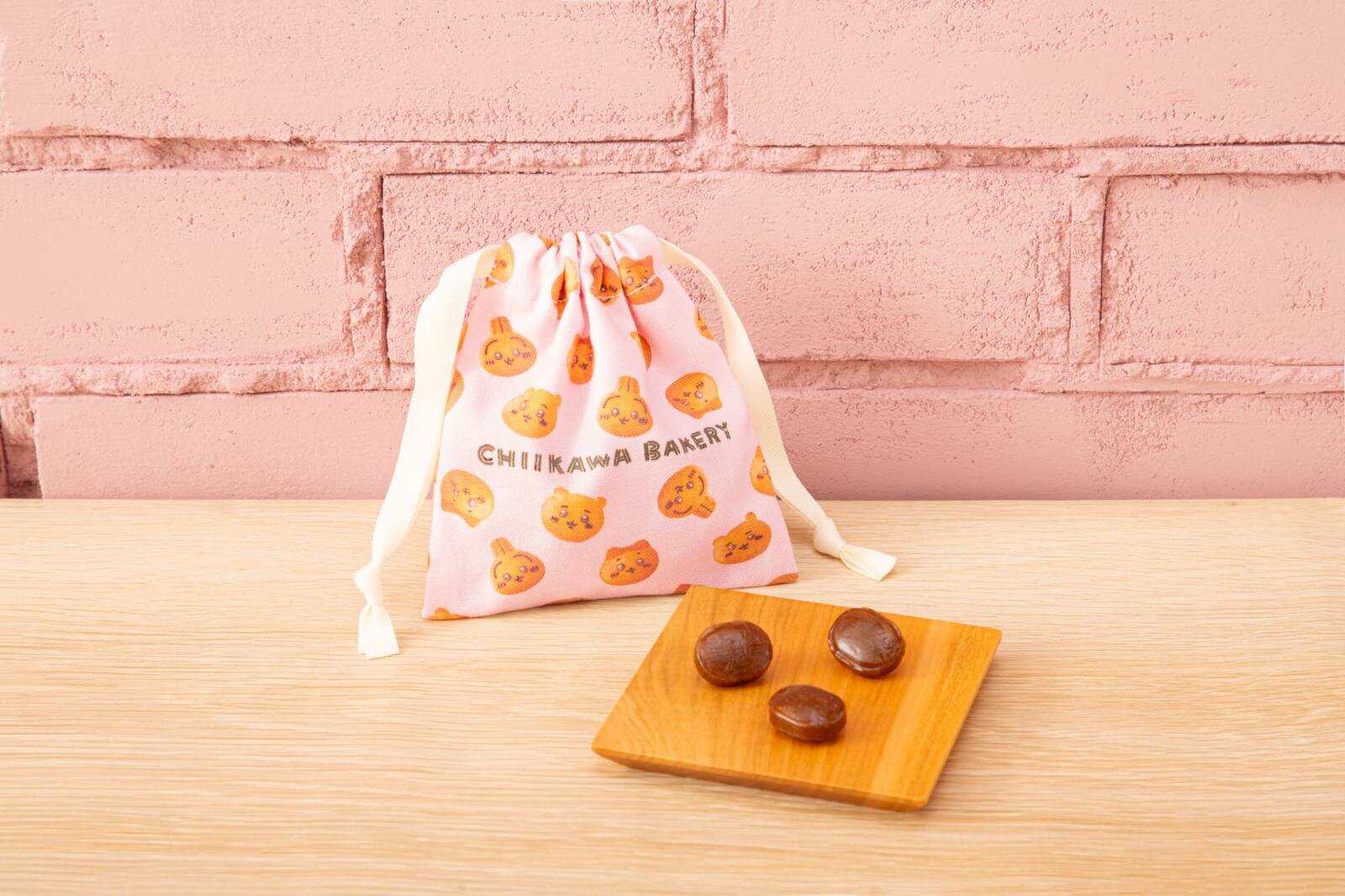 ちいかわベーカリー キャンディ入り巾着 1,320円