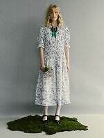 ミュベール 2026年春夏コレクション - ハプスブルク家最後の皇妃エリザベートをテーマに｜写真1