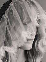 ミュベール 2026年春夏コレクション - ハプスブルク家最後の皇妃エリザベートをテーマに｜写真6