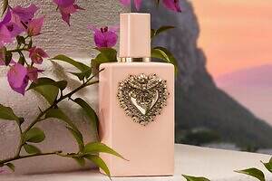 ドルチェ＆ガッバーナ25年秋フレグランス「ディヴォーション」みずみずしいピオニー×バニラの香り