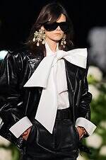 サンローラン 26年春夏ウィメンズコレクション - 強さとフェミニティの二重奏｜写真6