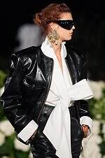 サンローラン 26年春夏ウィメンズコレクション - 強さとフェミニティの二重奏｜写真13