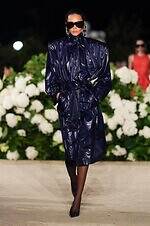 サンローラン 26年春夏ウィメンズコレクション - 強さとフェミニティの二重奏｜写真27