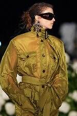 サンローラン 26年春夏ウィメンズコレクション - 強さとフェミニティの二重奏｜写真36